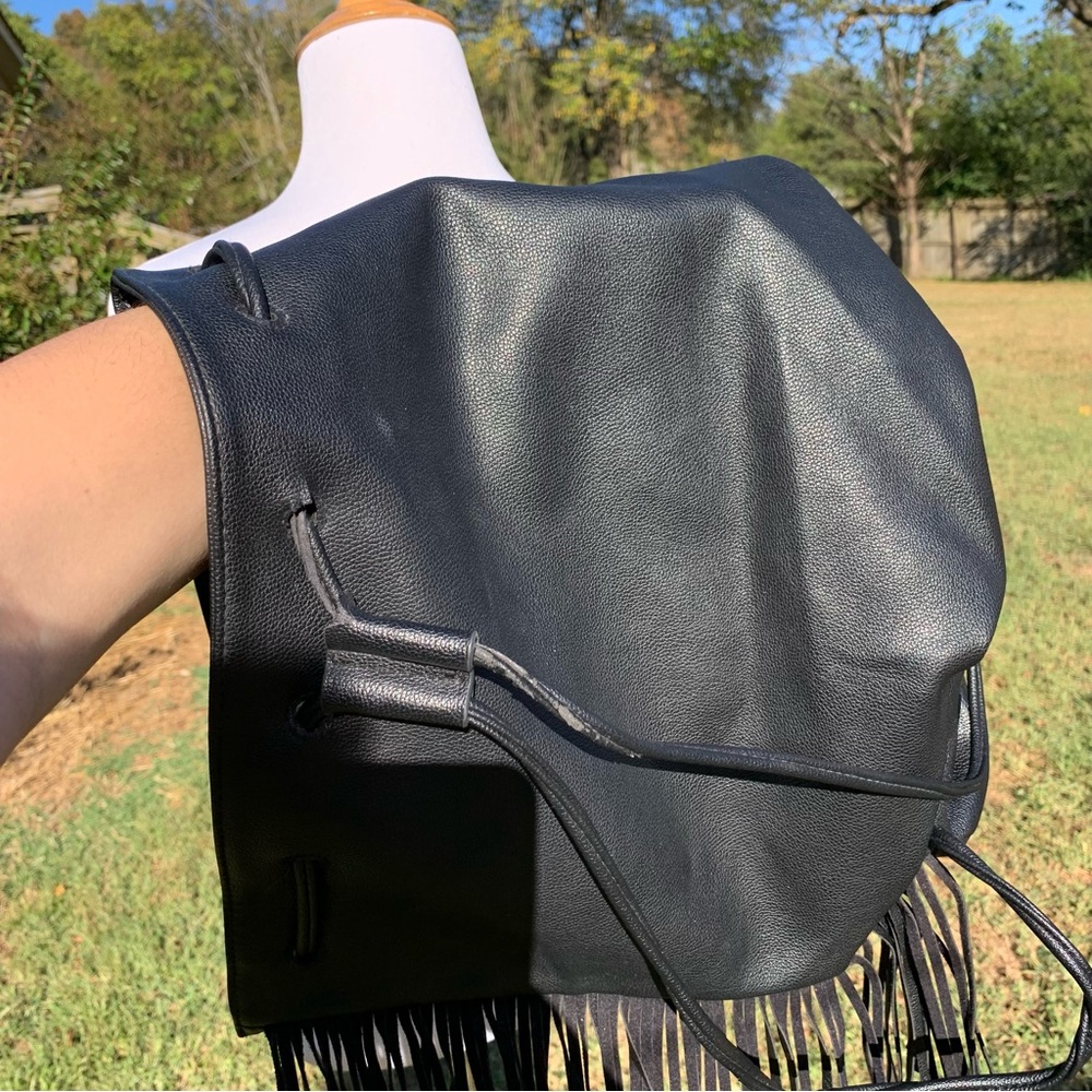 Victoria’s Secret Black Faux Leather Fringe Bucket Bag Backpack Purse - Picture 11 of 12
